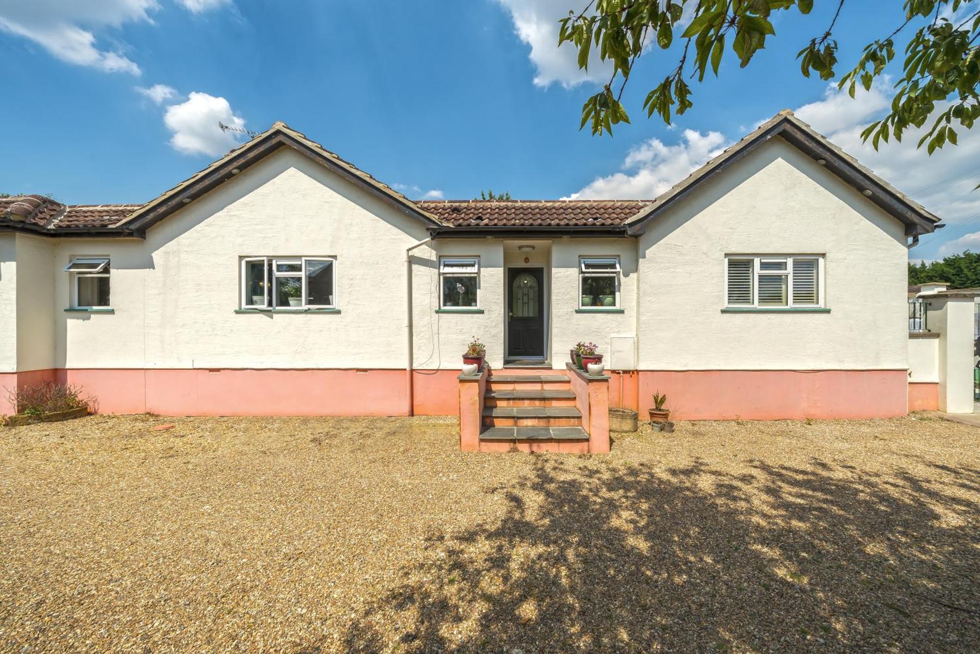 Serene Spacious Room Staines-upon-Thames Exterior foto